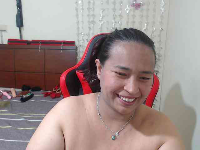 CamilaSexHot webcam