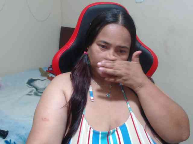 CamilaSexHot webcam