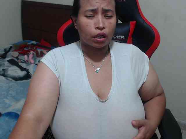 CamilaSexHot webcam