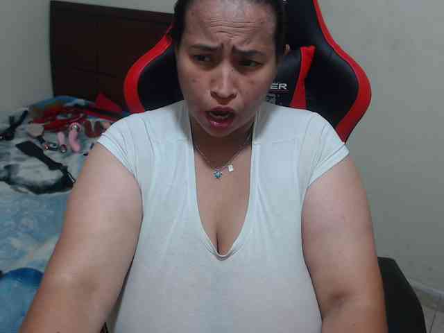 CamilaSexHot webcam