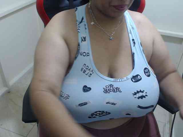 CamilaSexHot webcam