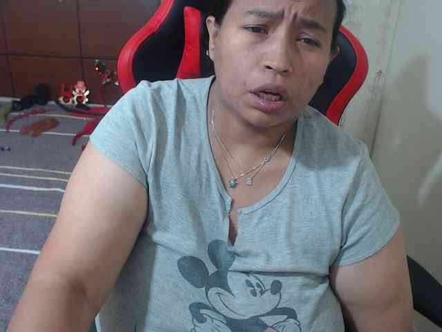 CamilaSexHot webcam