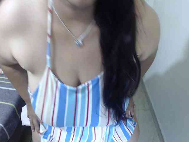 CamilaSexHot webcam