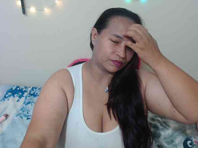 CamilaSexHot webcam