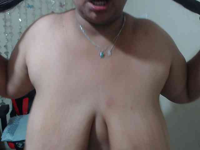 CamilaSexHot webcam