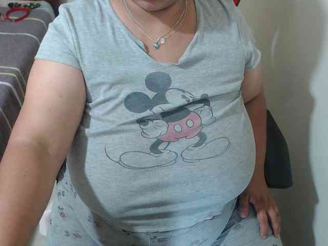CamilaSexHot webcam