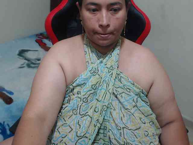CamilaSexHot webcam