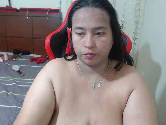 CamilaSexHot webcam