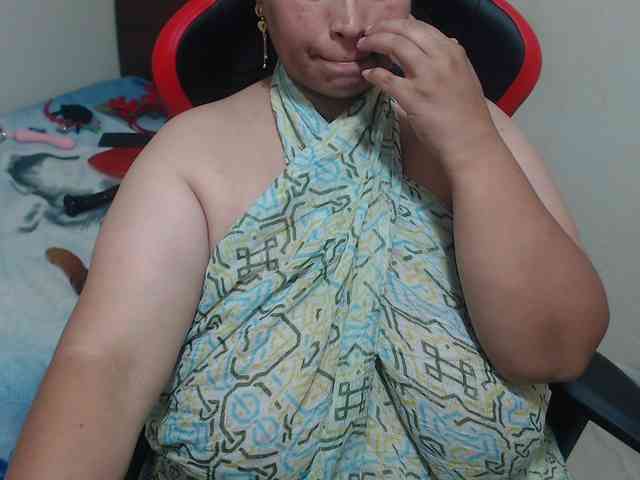 CamilaSexHot webcam
