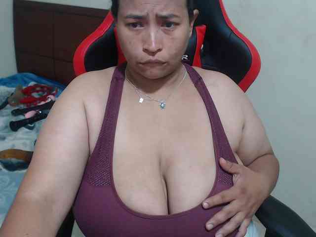 CamilaSexHot webcam