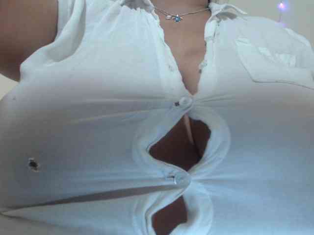 CamilaSexHot webcam