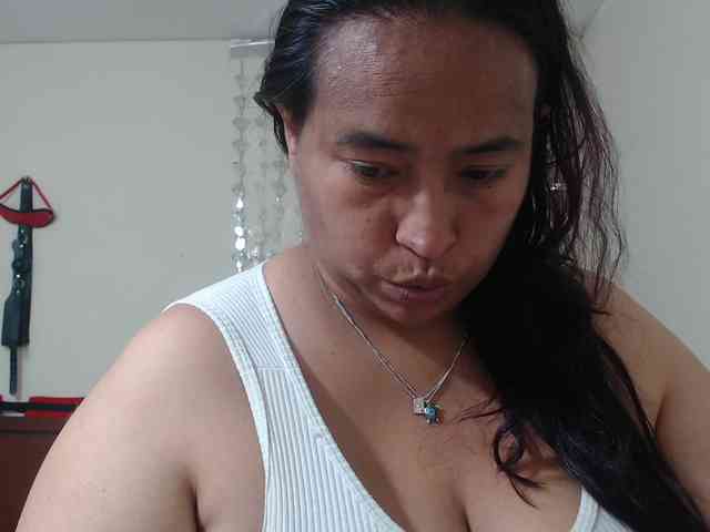 CamilaSexHot webcam