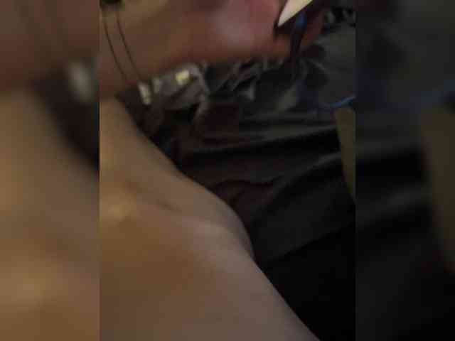 ArtYlaa Live Webcam on BongaCams
