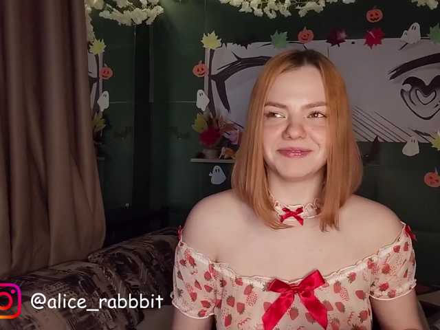 AliceRabbit live cam preview