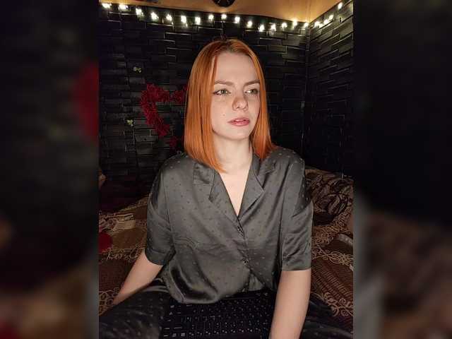AliceRabbit's BongaCams show and profile