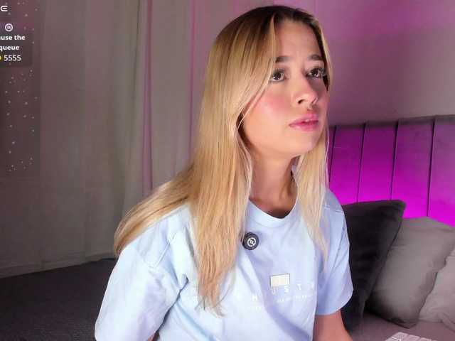RosseeDaw live cam on BongaCams