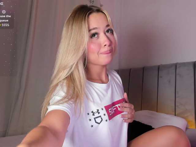 RosseeDaw live cam on BongaCams