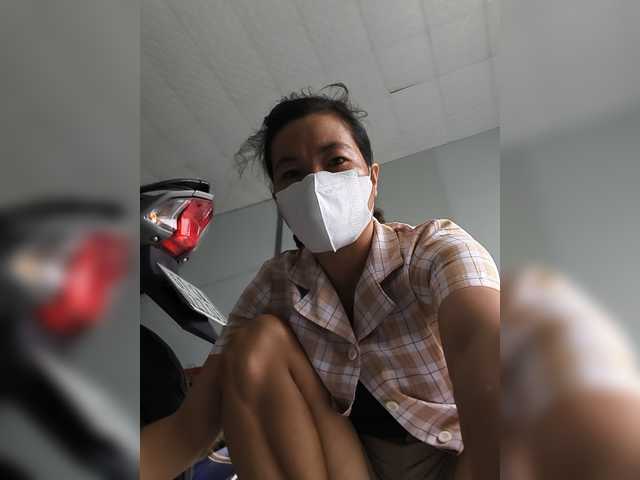 Hill6969 live cam on BongaCams