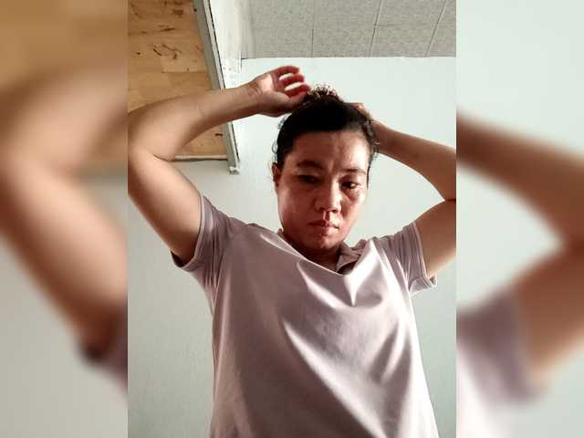 Hill6969 live cam on BongaCams