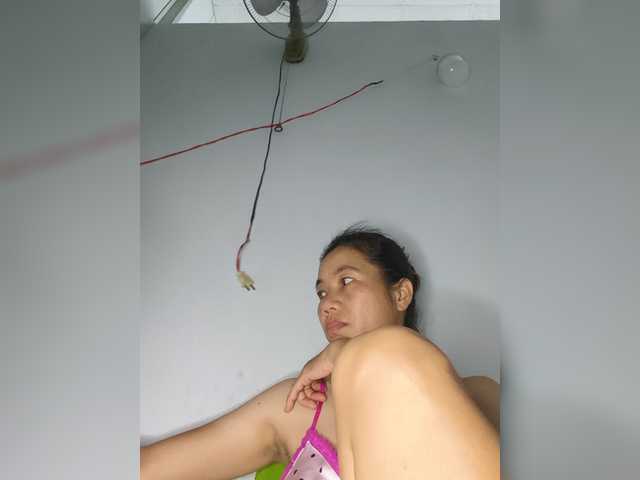 Hill6969 live cam on BongaCams