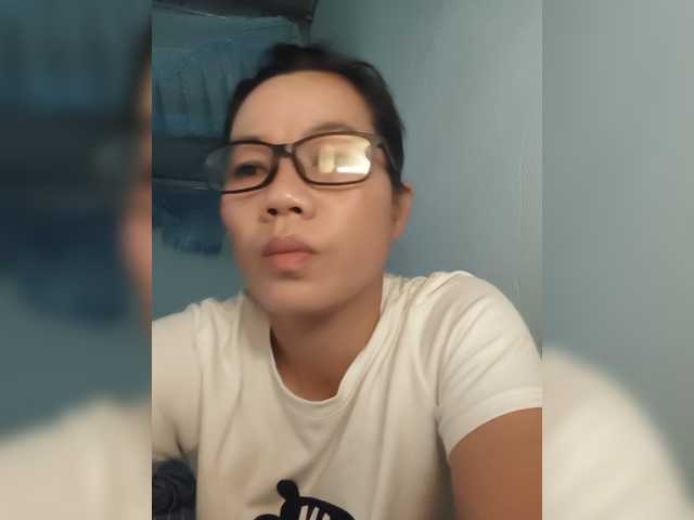 Hill6969 Live Cam on BongaCams