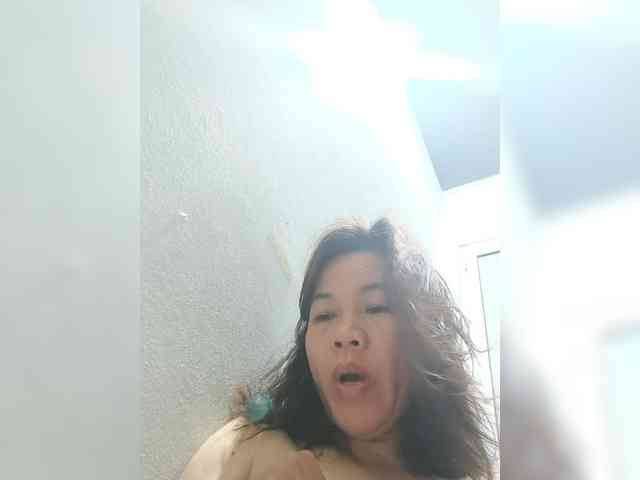 Hill6969 Live Webcam on BongaCams