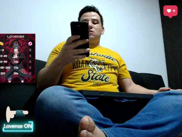 leoreem97 Sex Cam Show