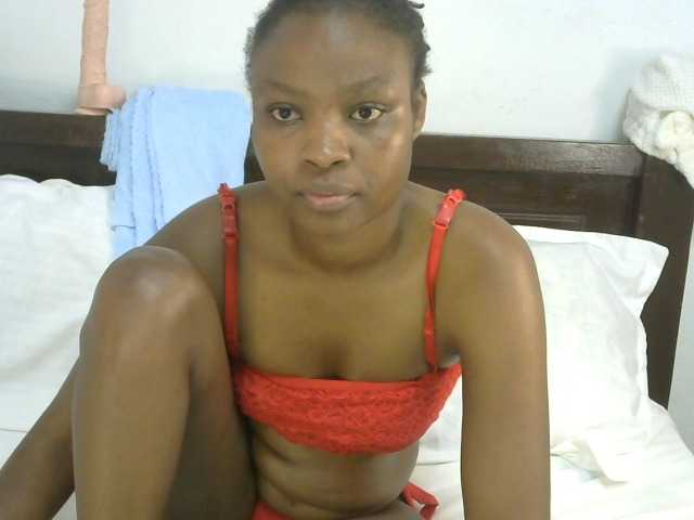 queen-ebony2