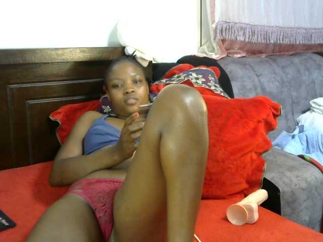 queen-ebony2