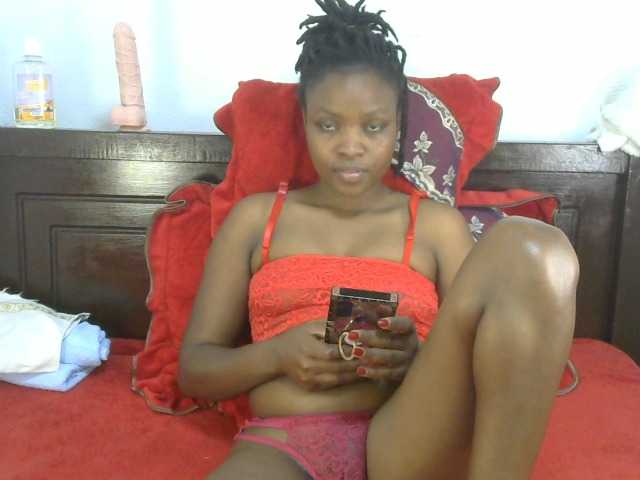 queen-ebony2