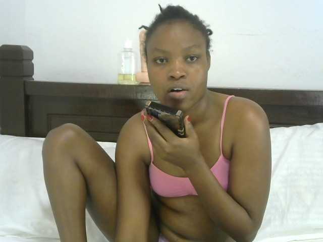 queen-ebony2