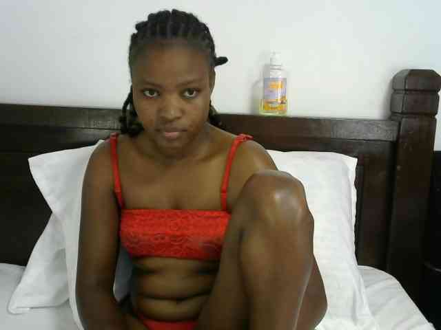 queen-ebony2
