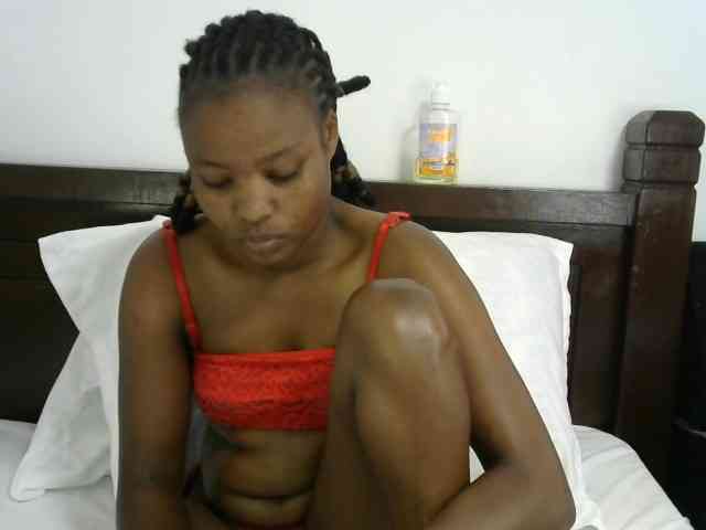 queen-ebony2