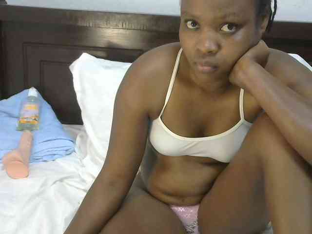 queen-ebony2