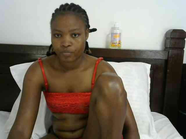queen-ebony2