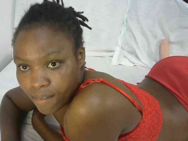 queen-ebony2