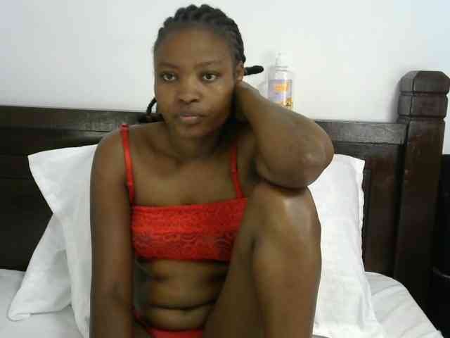 queen-ebony2