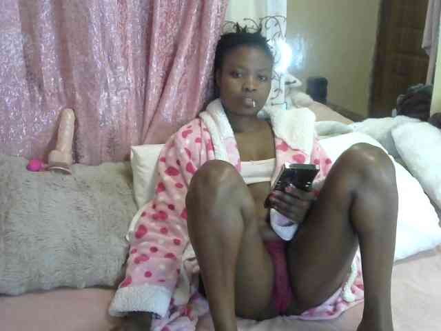 queen-ebony2