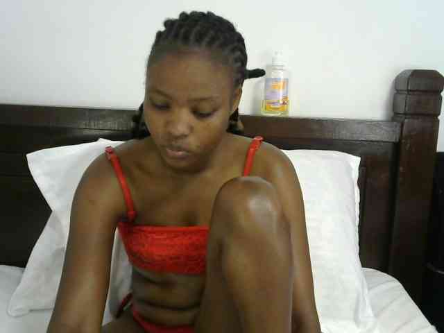 queen-ebony2