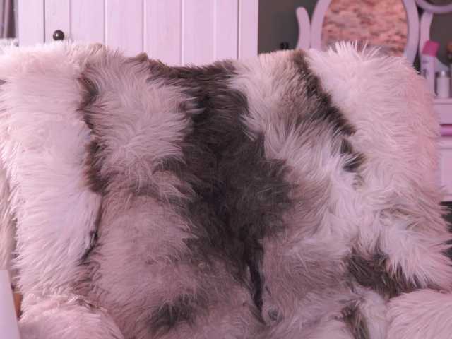 Joanneshyshy live webcam show