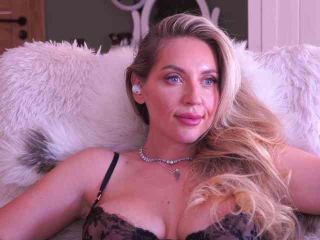 JoanneSpoilMe