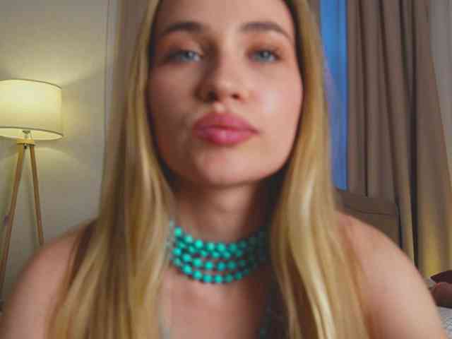 tashamiu webcam