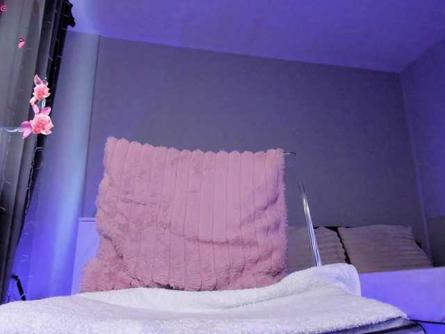 Kyliejo18 live webcam show