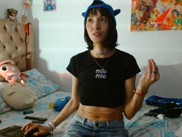sakuraskinny, en vivo ahora en BongaCams