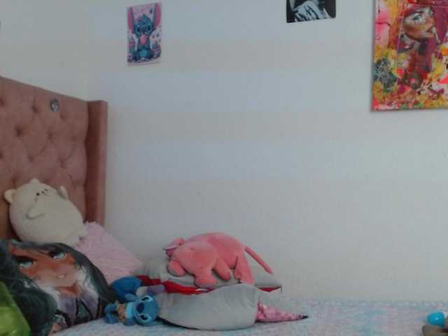 sakuraskinny live cam on BongaCams