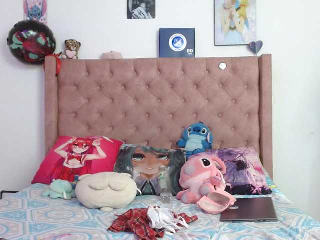 sakuraskinny live cam on BongaCams