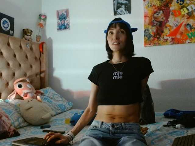 sakuraskinny, en vivo ahora en BongaCams