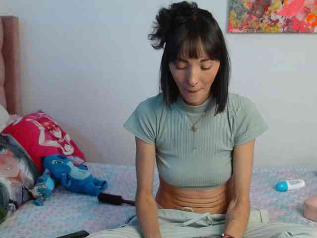 sakuraskinny
