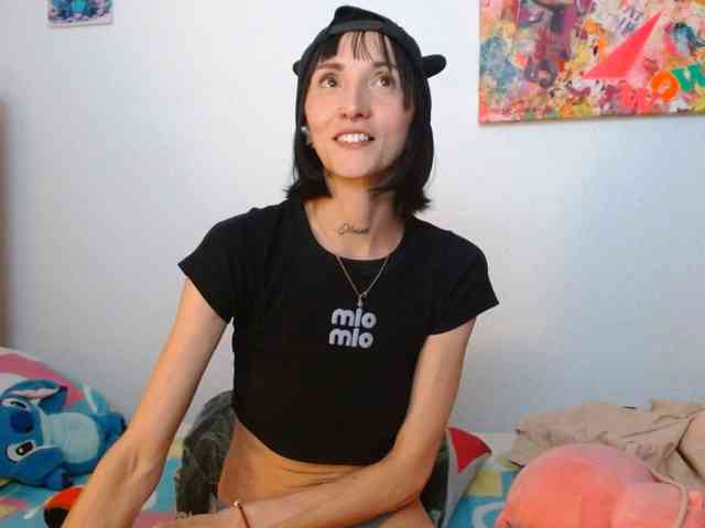 sakuraskinny