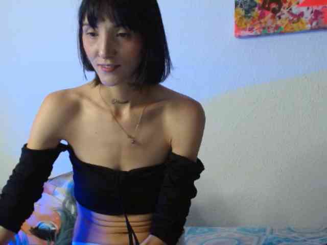 sakuraskinny